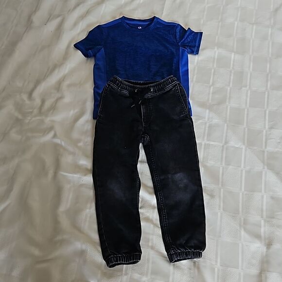 Gap Boy's Bundle 2 Piece Denim Jeans &  T-Shirt Blue/Black XS - Picture 15 of 16